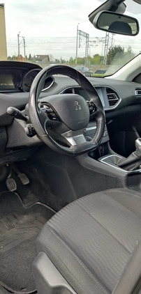 Peugeot 308 cena 32000 przebieg: 237744, rok produkcji 2016 z Warszawa małe 137